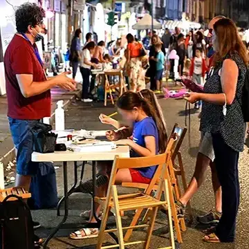 Festa di quartiere San Donato, postazione della scuola con piccolo stand in strada – Torino 2021