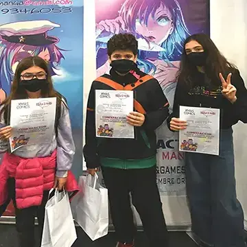 Torino Comics, premiazione vincitori Talent Contest junior – I vincitori esibiscono l'attestato